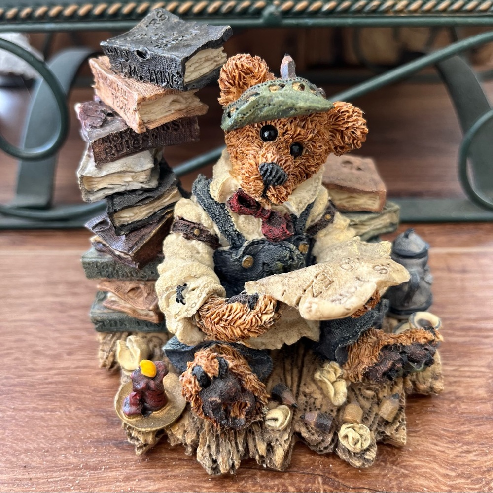 Boyd’s Bears Otis tax time figurine